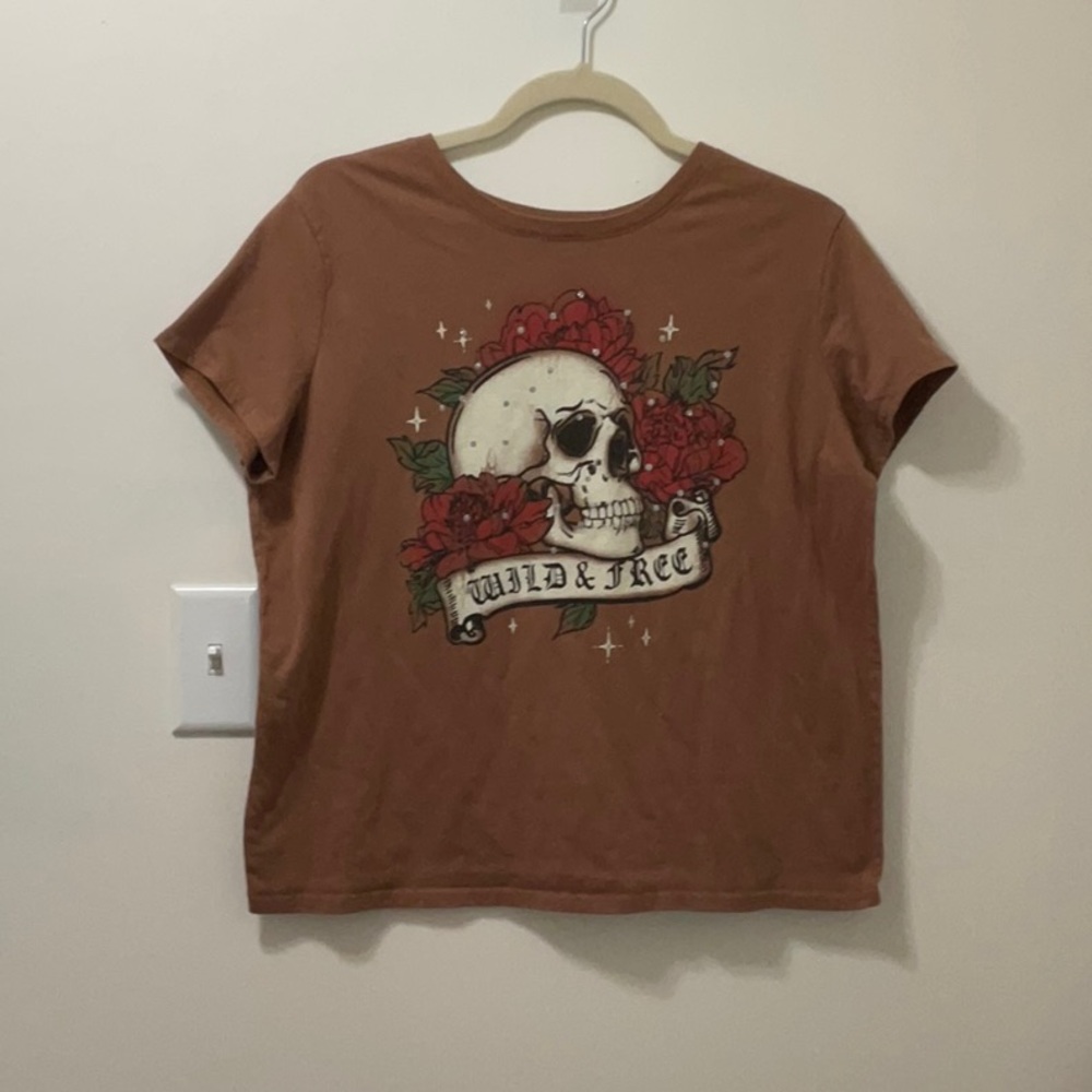Wound Up Tan Tee with Graphic Design